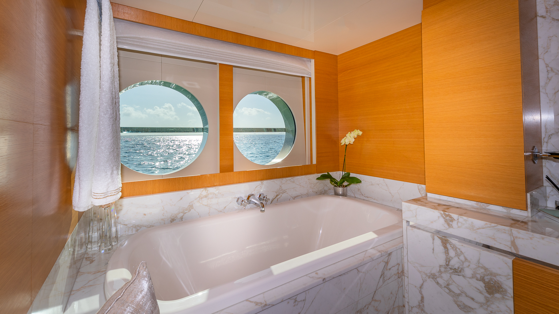 Motor Yacht DB9 for Charter with SuperYachtsMonaco