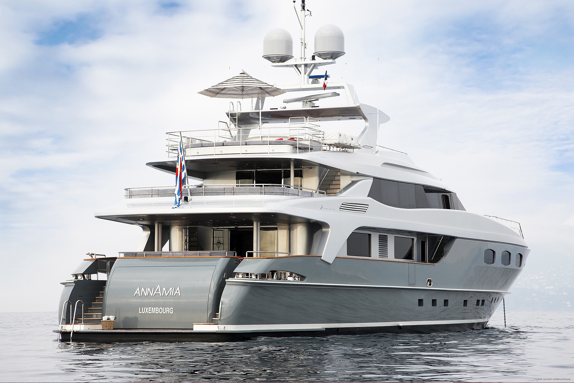 Motor Yacht ANNAMIA for Charter with SuperYachtsMonaco