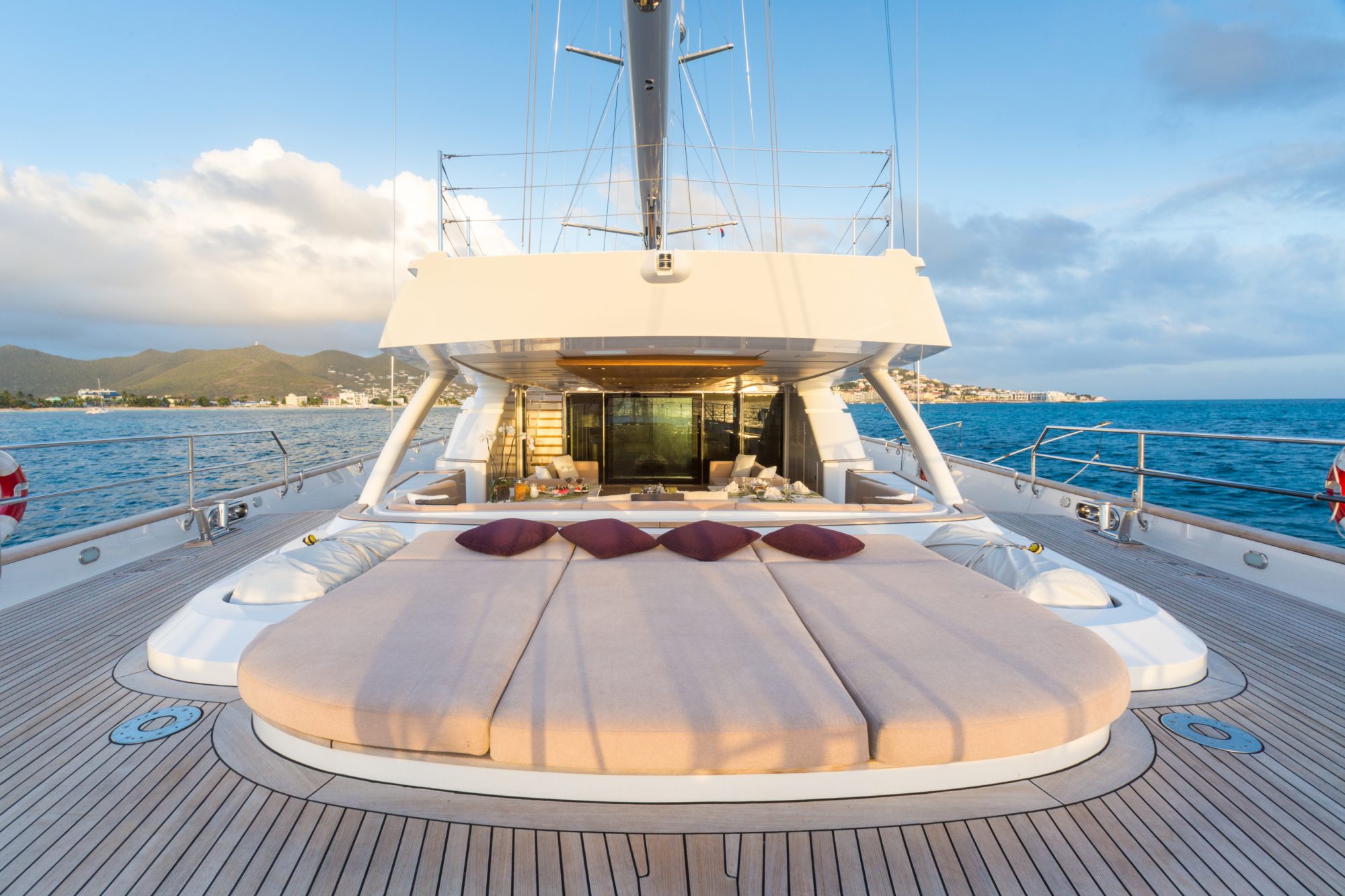yacht for charter spirit of the c's
