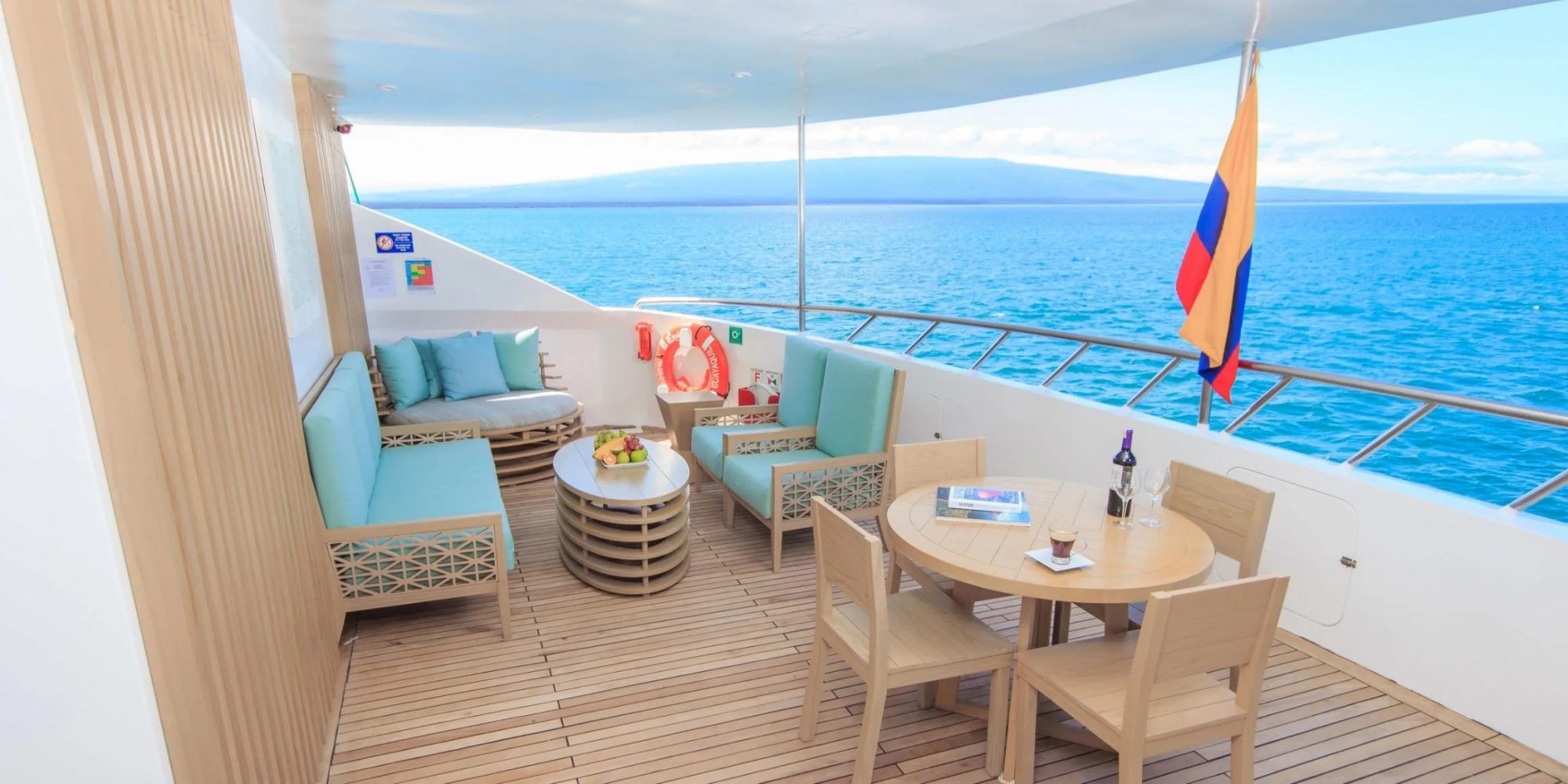 Motor Yacht ENDEMIC for Charter with SuperYachtsMonaco