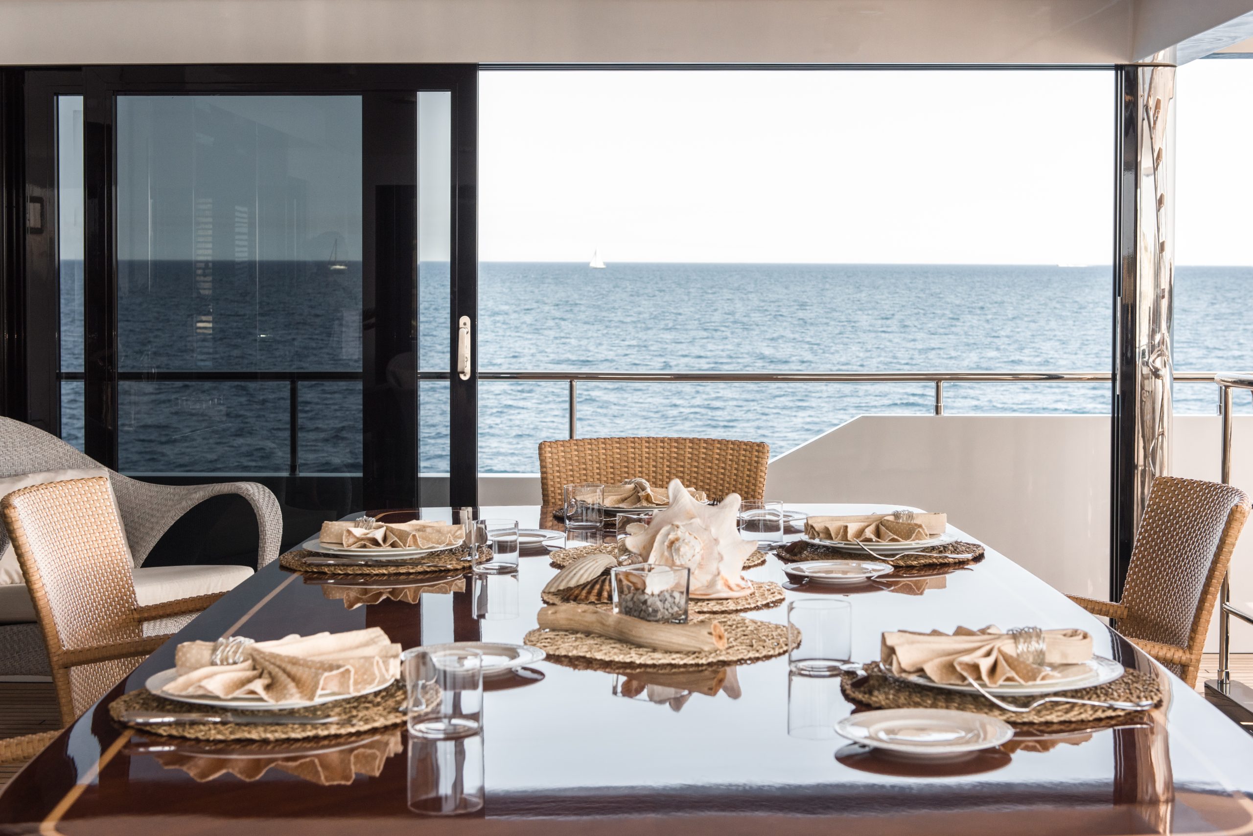 Motor Yacht AMADEUS 1 for Charter with SuperYachtsMonaco