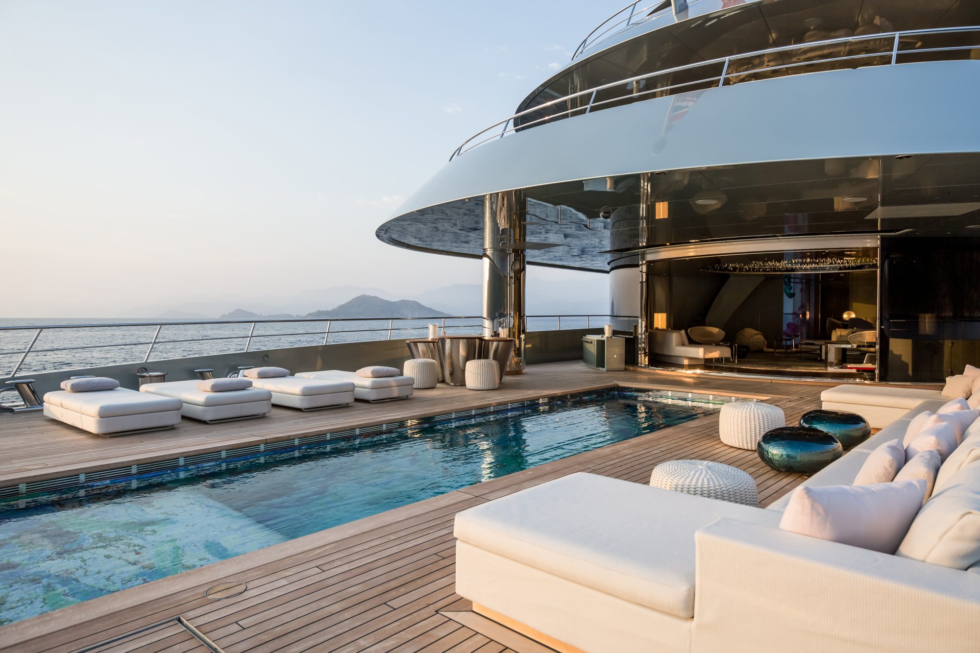 savannah yacht for charter