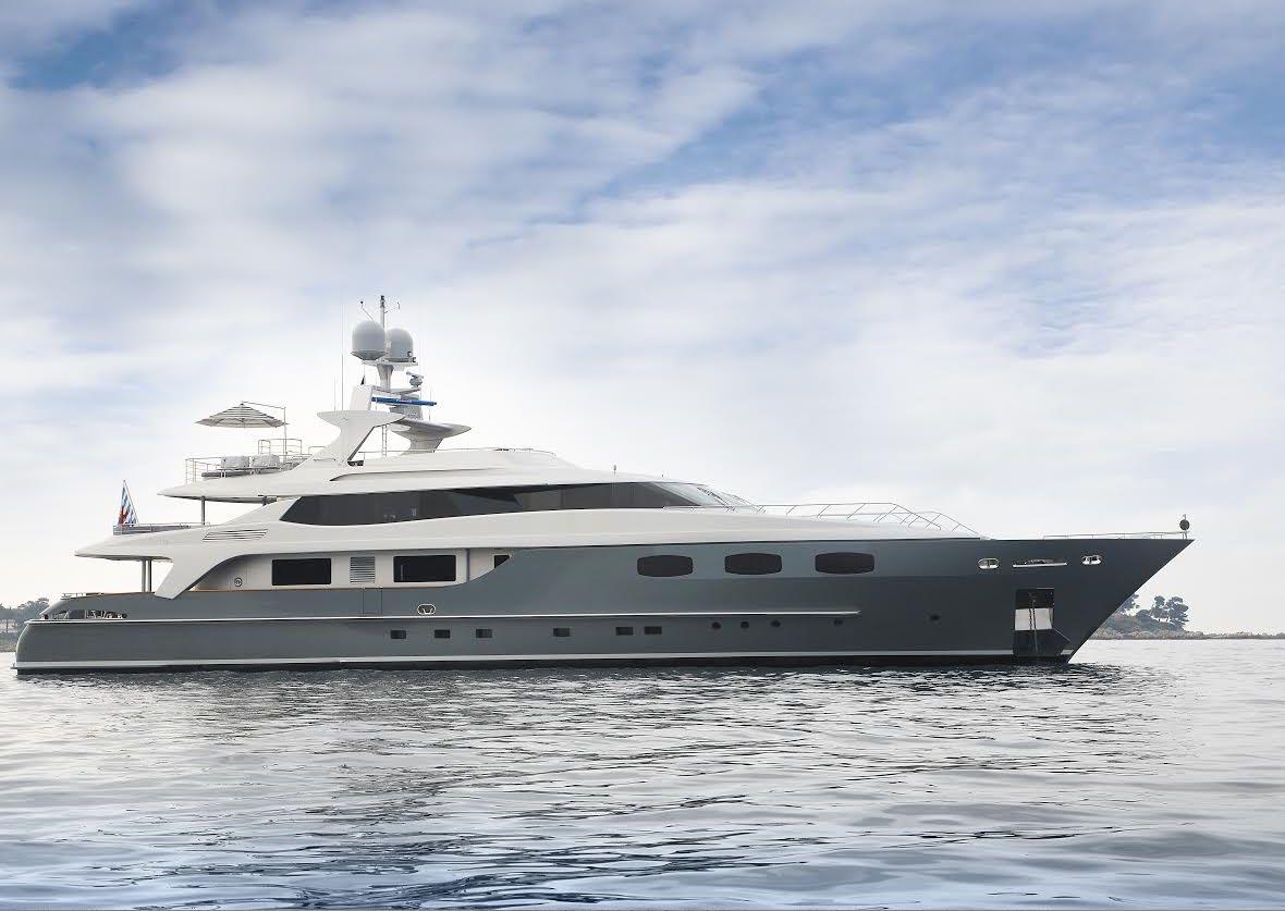 Motor Yacht ANNAMIA for Charter with SuperYachtsMonaco