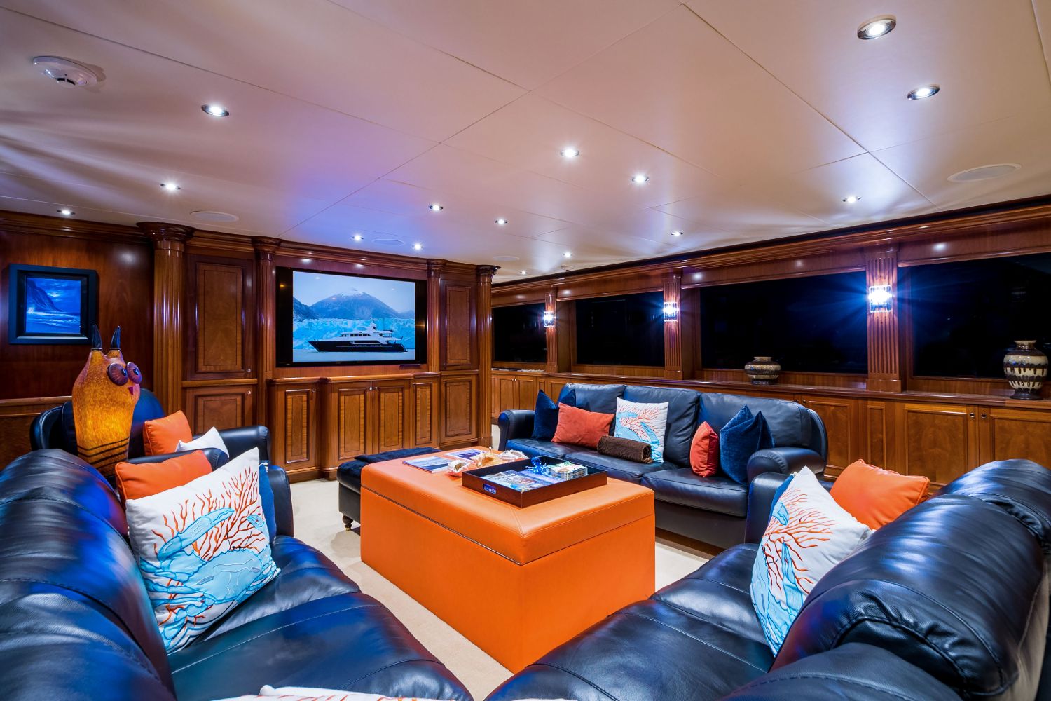 M/Y PLAYPEN for Charter with SuperYachtsMonaco