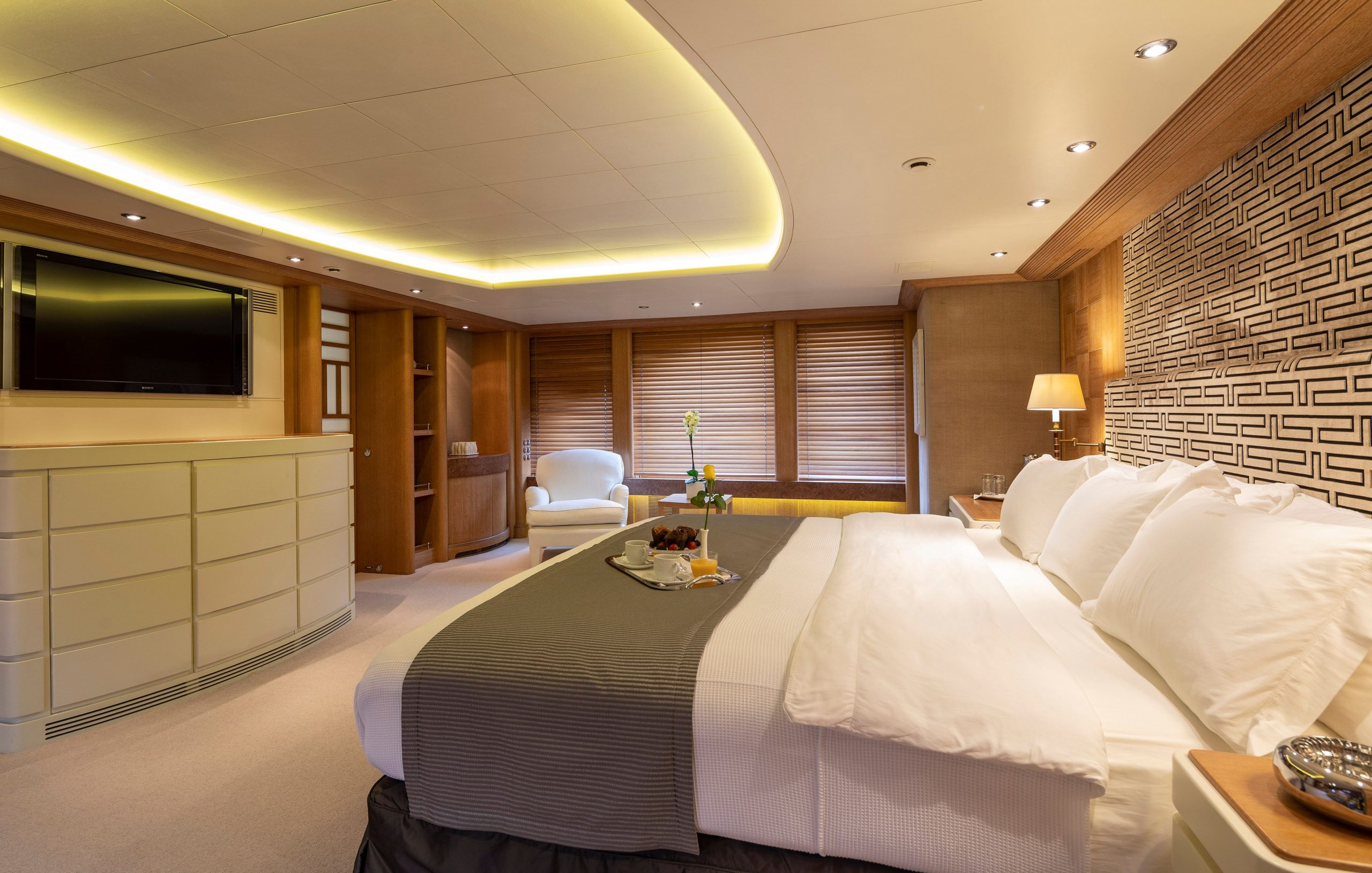 M/Y ALEXANDRA for Charter with SuperYachtsMonaco