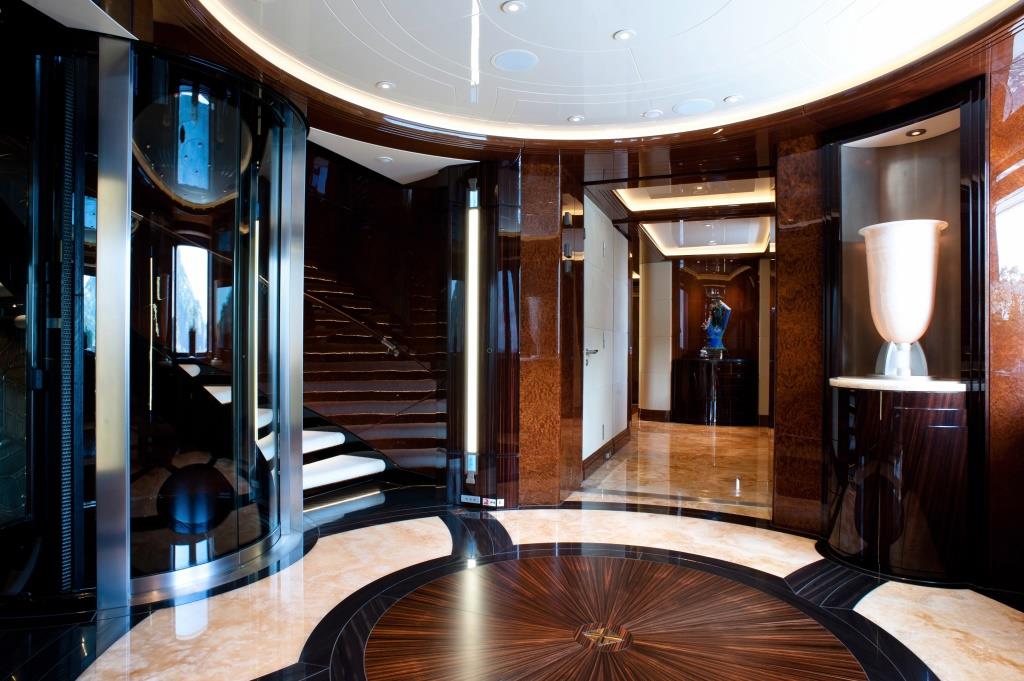 Motor Yacht ARIENCE for Charter with SuperYachtsMonaco