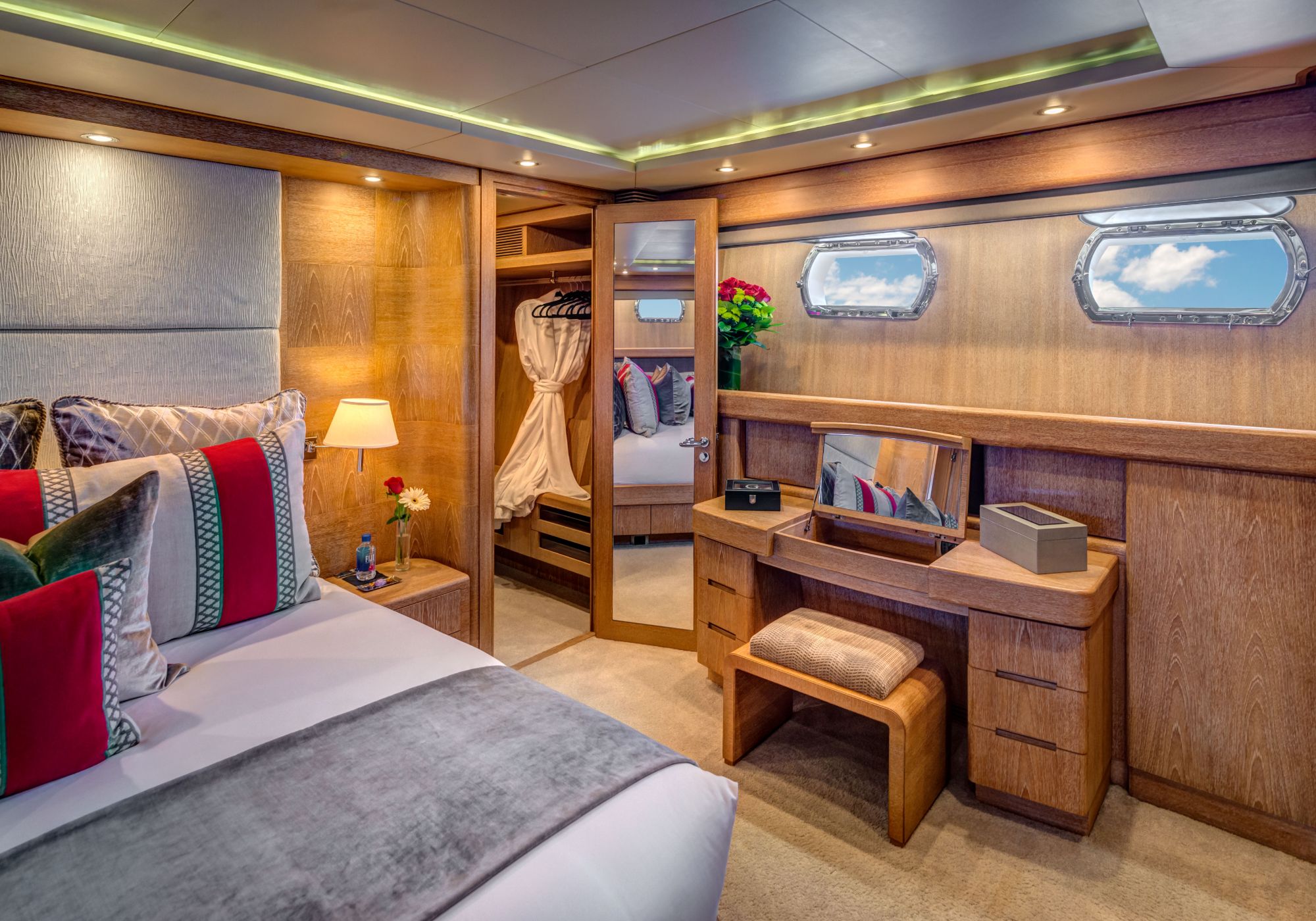 Motor Yacht GLADIUS for Charter with SuperYachtsMonaco