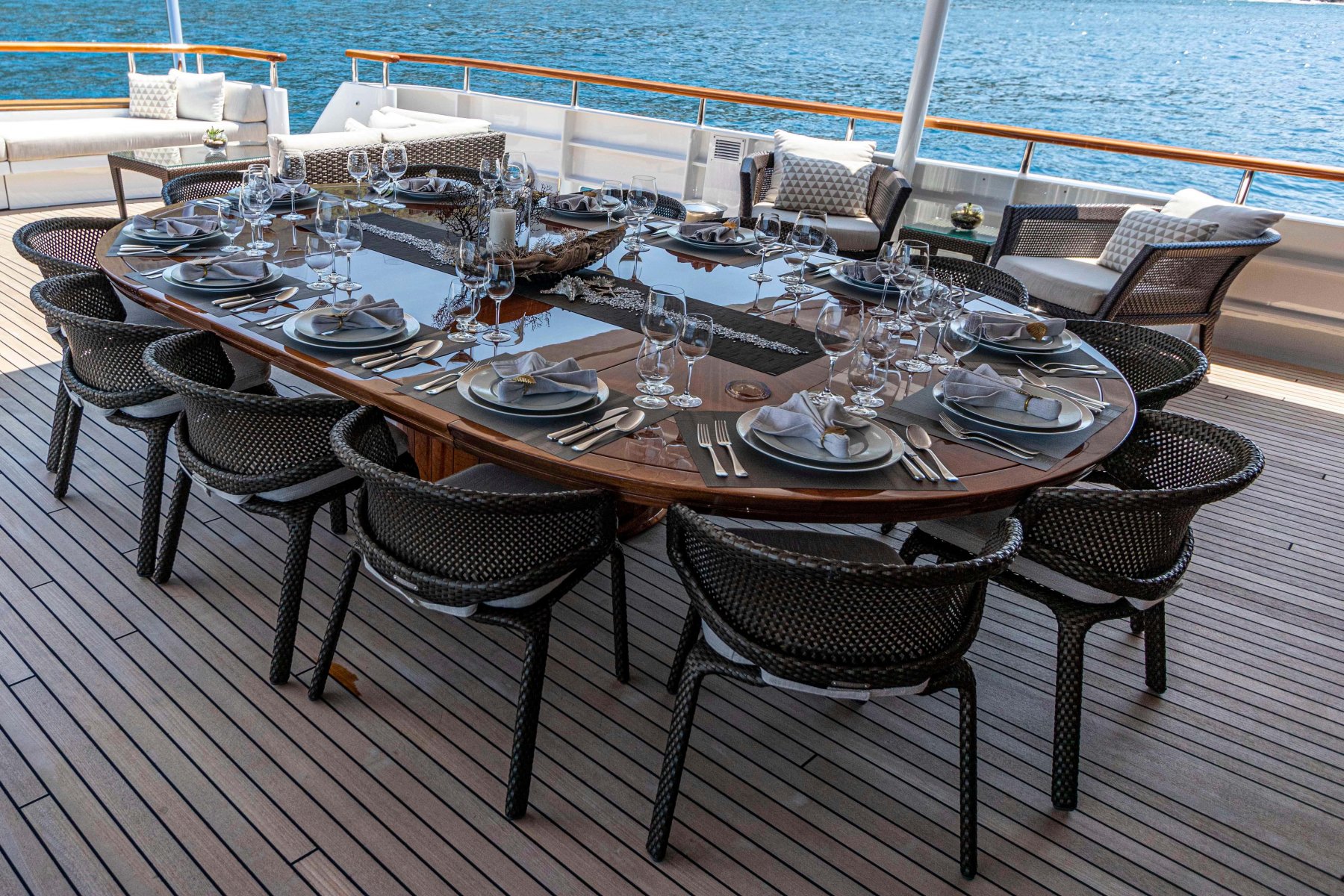 Motor Yacht MIRAGE for Charter with SuperYachtsMonaco