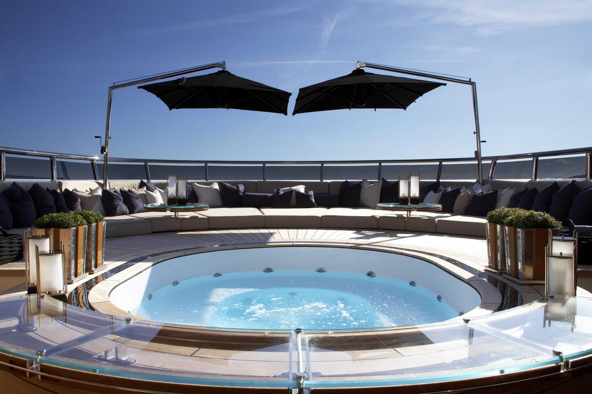 Motor Yacht SEALYON for Charter with SuperYachtsMonaco