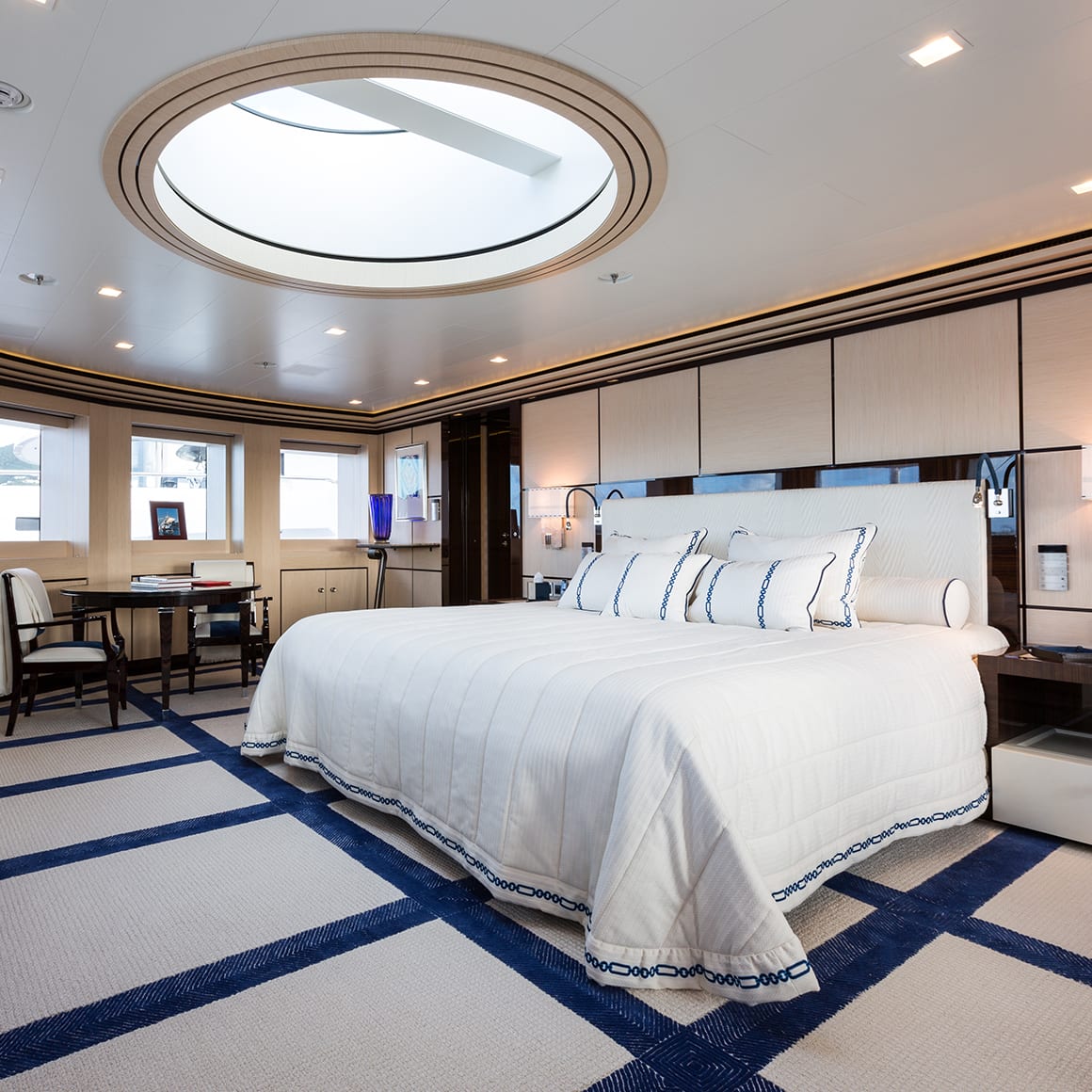 Motor Yacht AXIOMA for Charter with SuperYachtsMonaco
