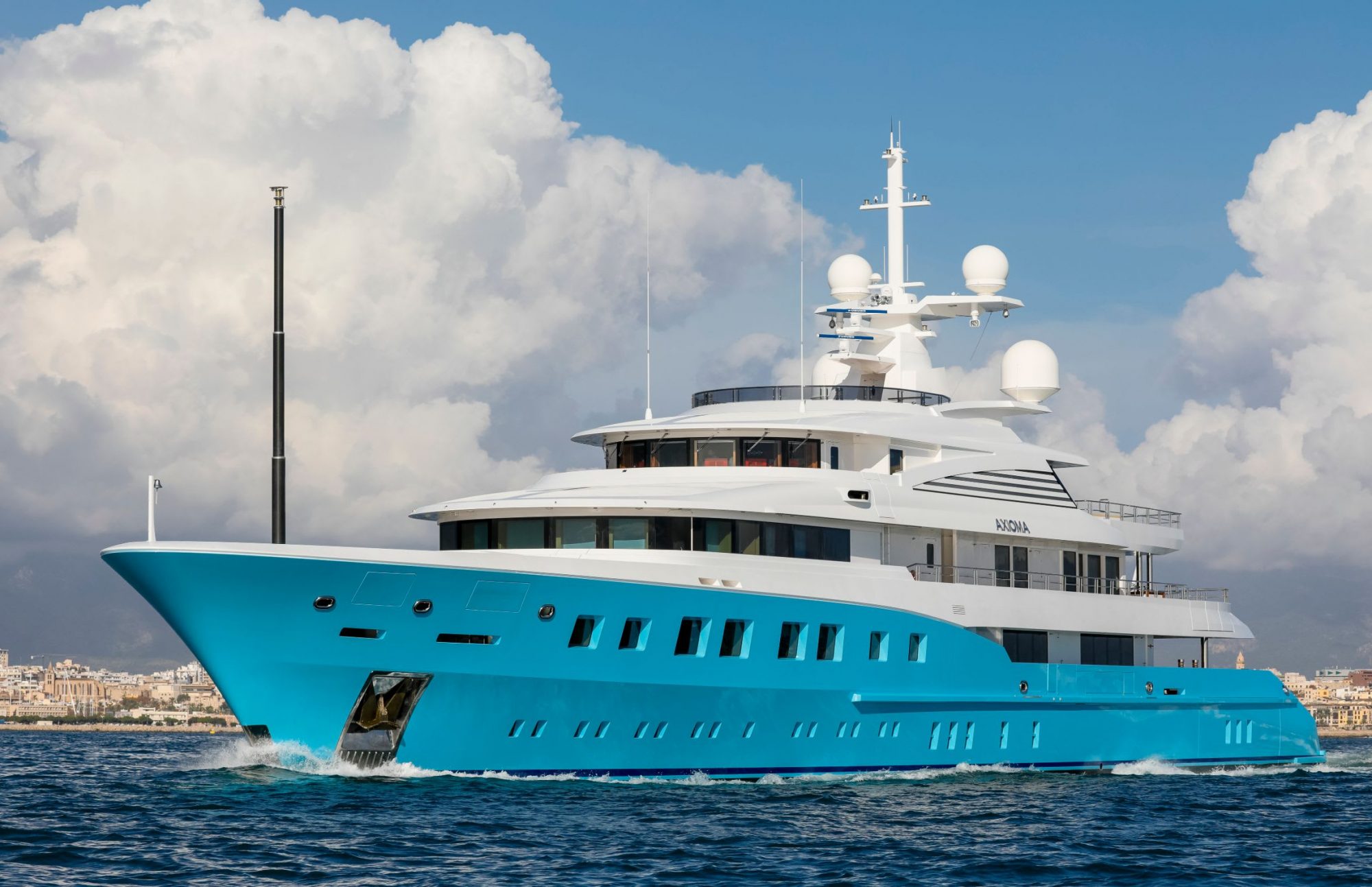 Motor Yacht AXIOMA for Charter with SuperYachtsMonaco