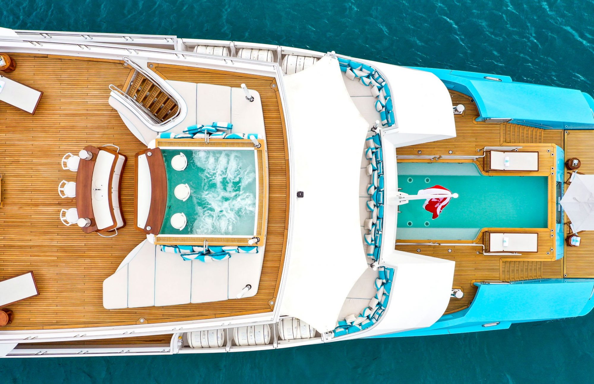 Motor Yacht AXIOMA for Charter with SuperYachtsMonaco