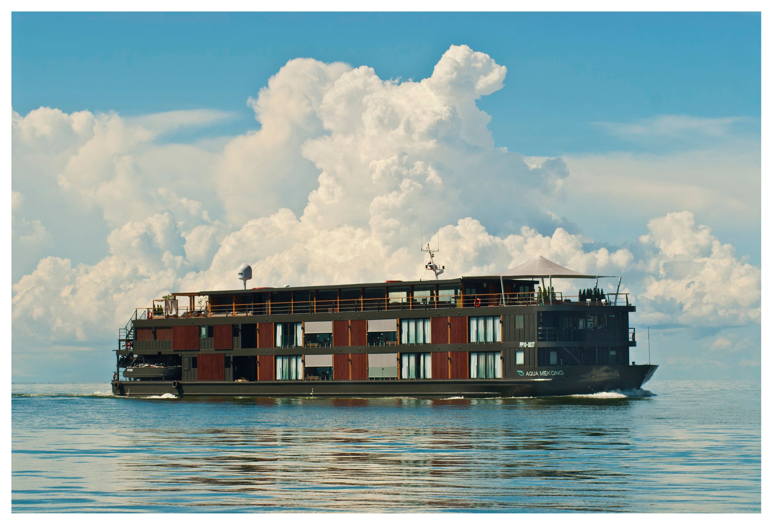 M/Y AQUA MEKONG for Charter with SuperYachtsMonaco