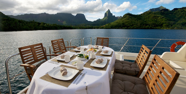 Motor Yacht MISS KULANI for charter with SuperYachtsMonaco