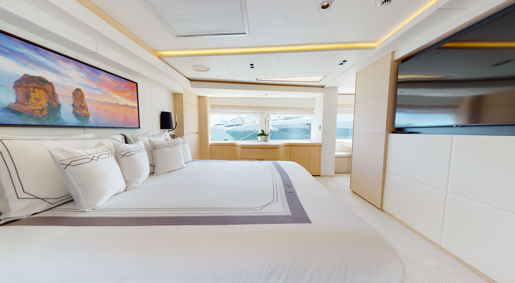 Majesty 100 yacht for sale