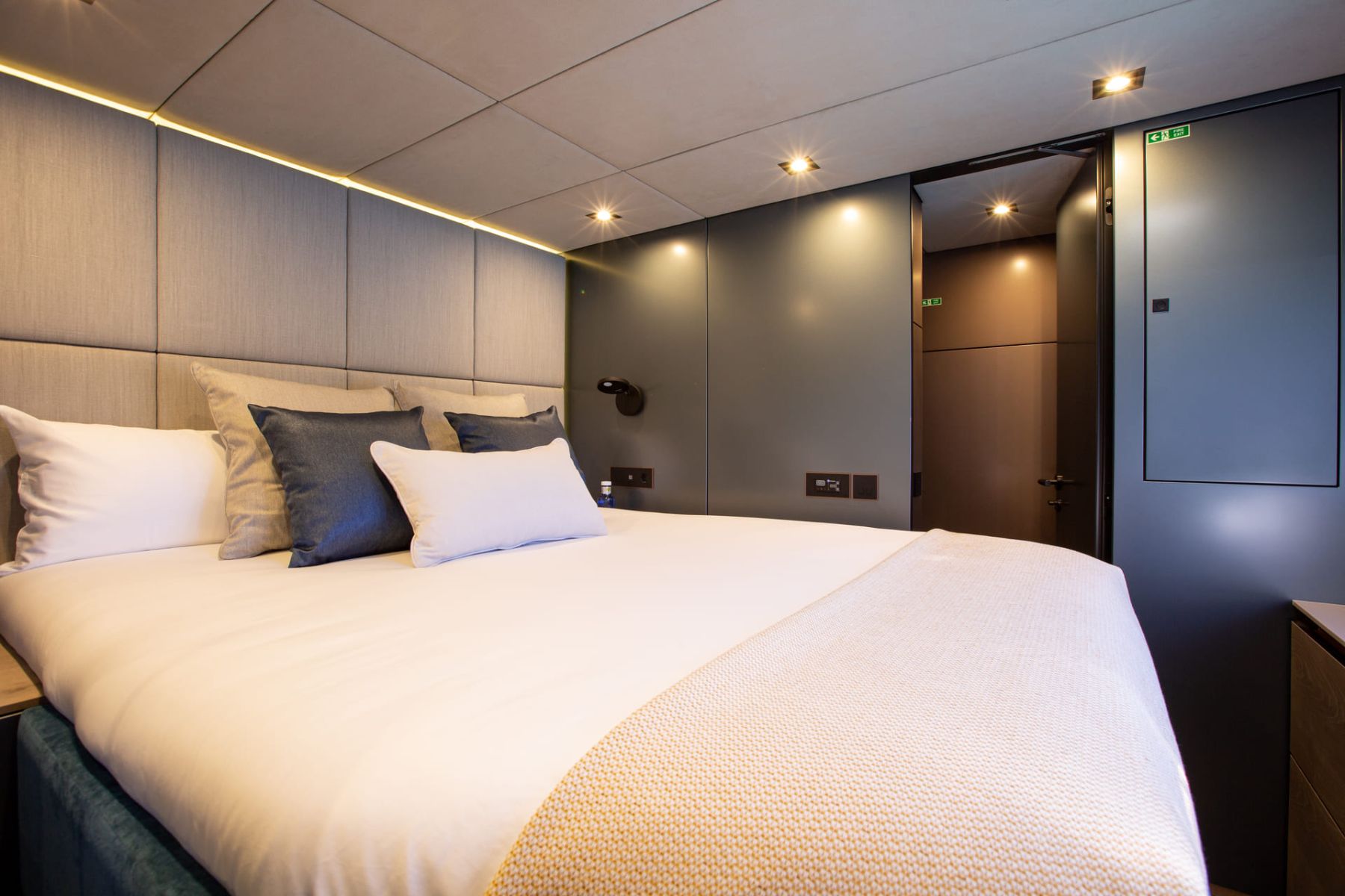 S/Y SUNBREEZE Available for Charter with SuperYachtsMonaco