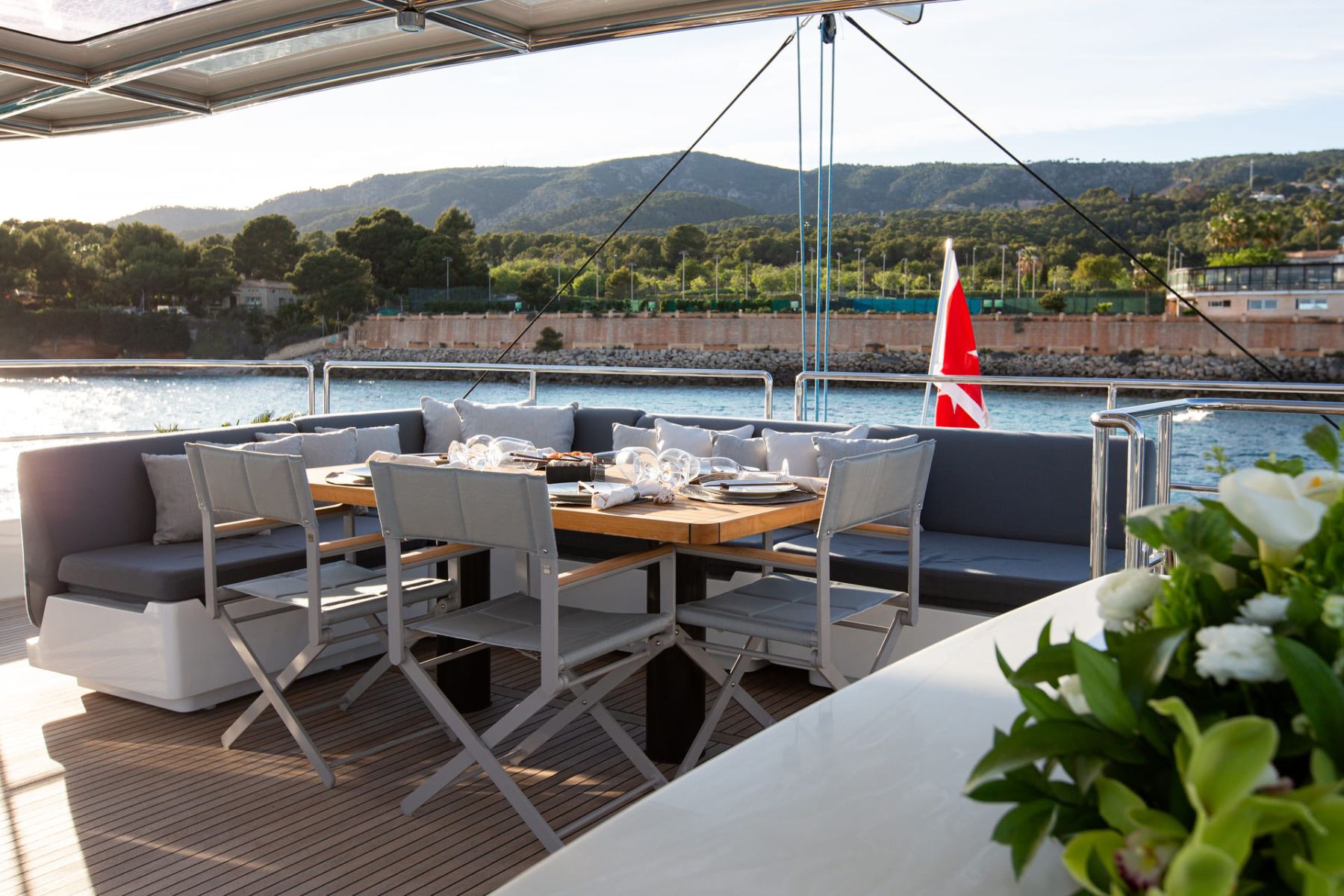 S/Y SUNBREEZE Available for Charter with SuperYachtsMonaco