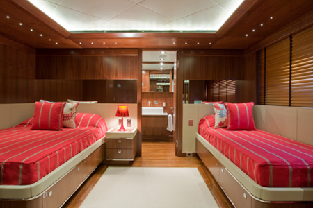 Motor Yacht for sale with SuperYachtsMonaco: MARAYA