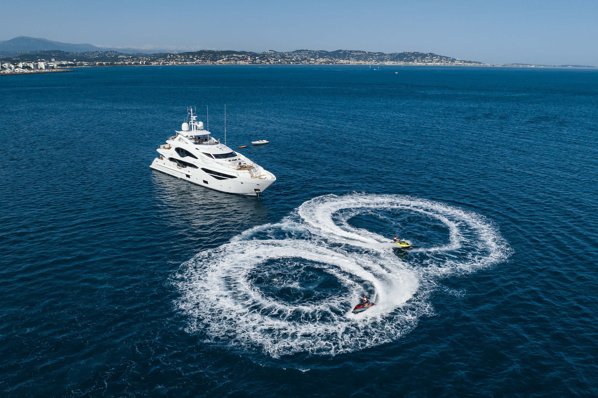 No.9 Yacht for Charter with SuperYachtsMonaco
