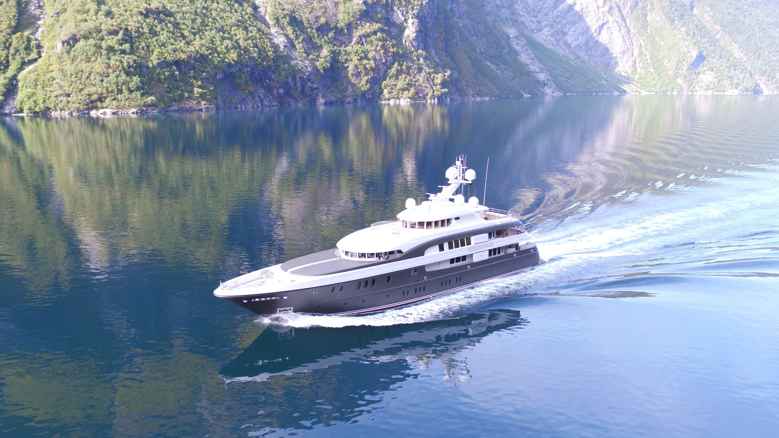 CAIPIRINHA Lürssen Yacht for sale via SuperYachtsMonaco