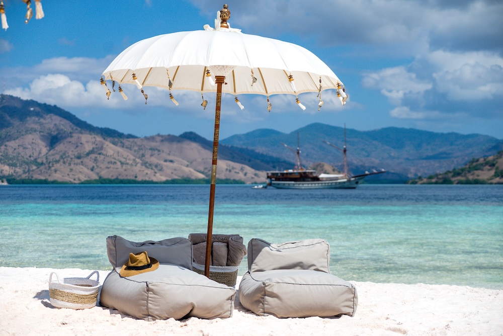yacht charter guide