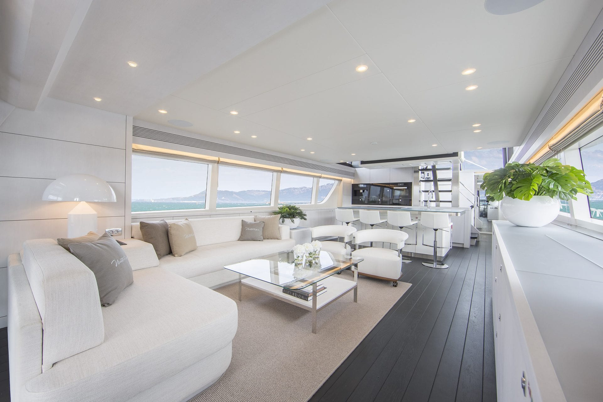 Yacht Feature