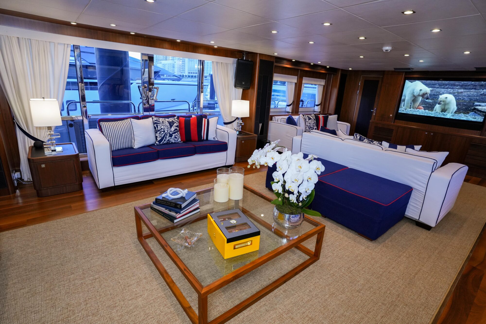 Yacht Feature