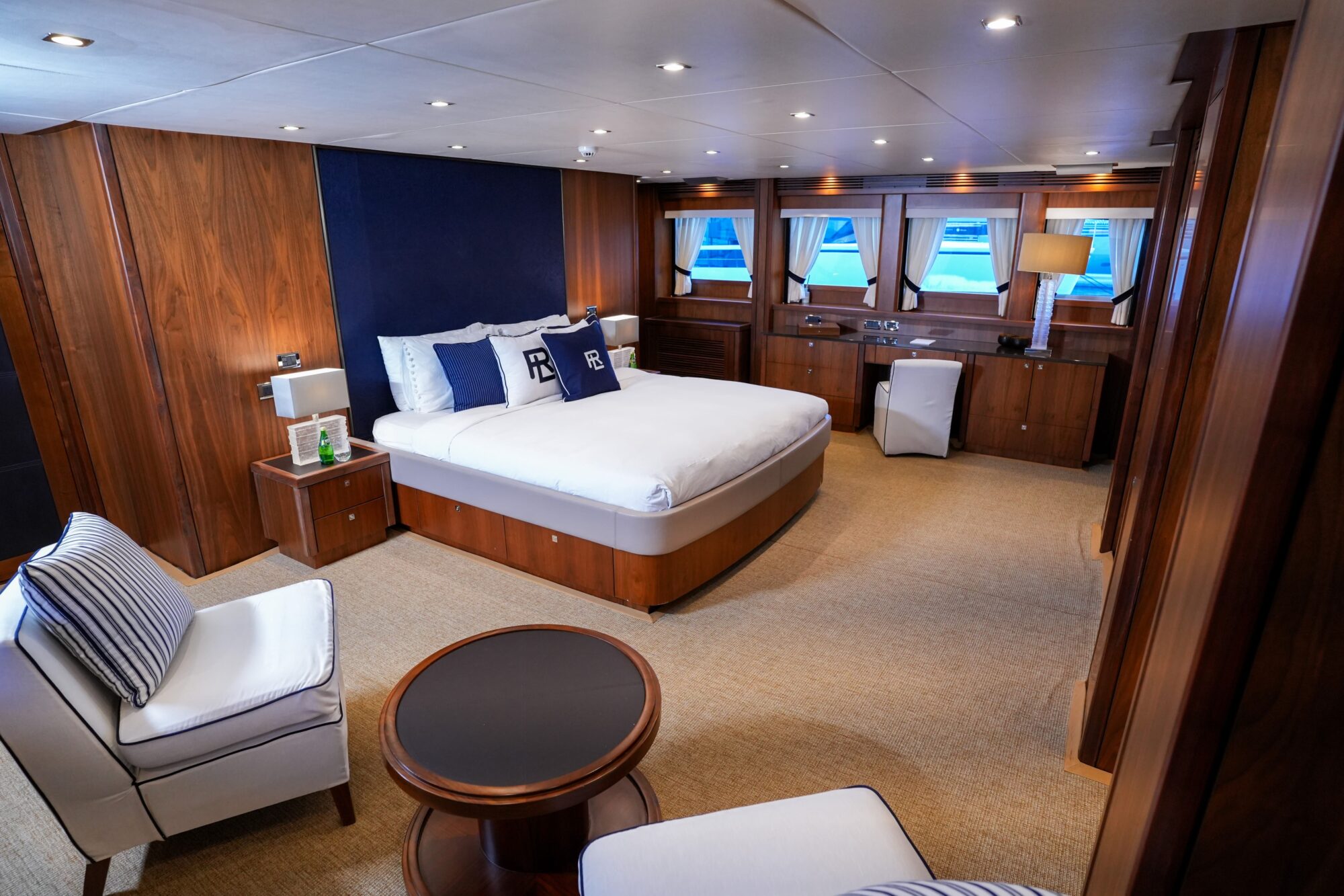 Yacht Feature