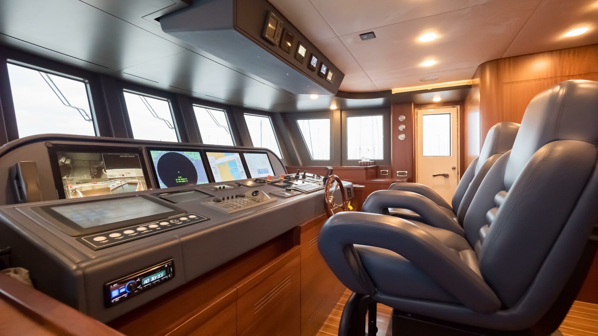 Yacht Feature