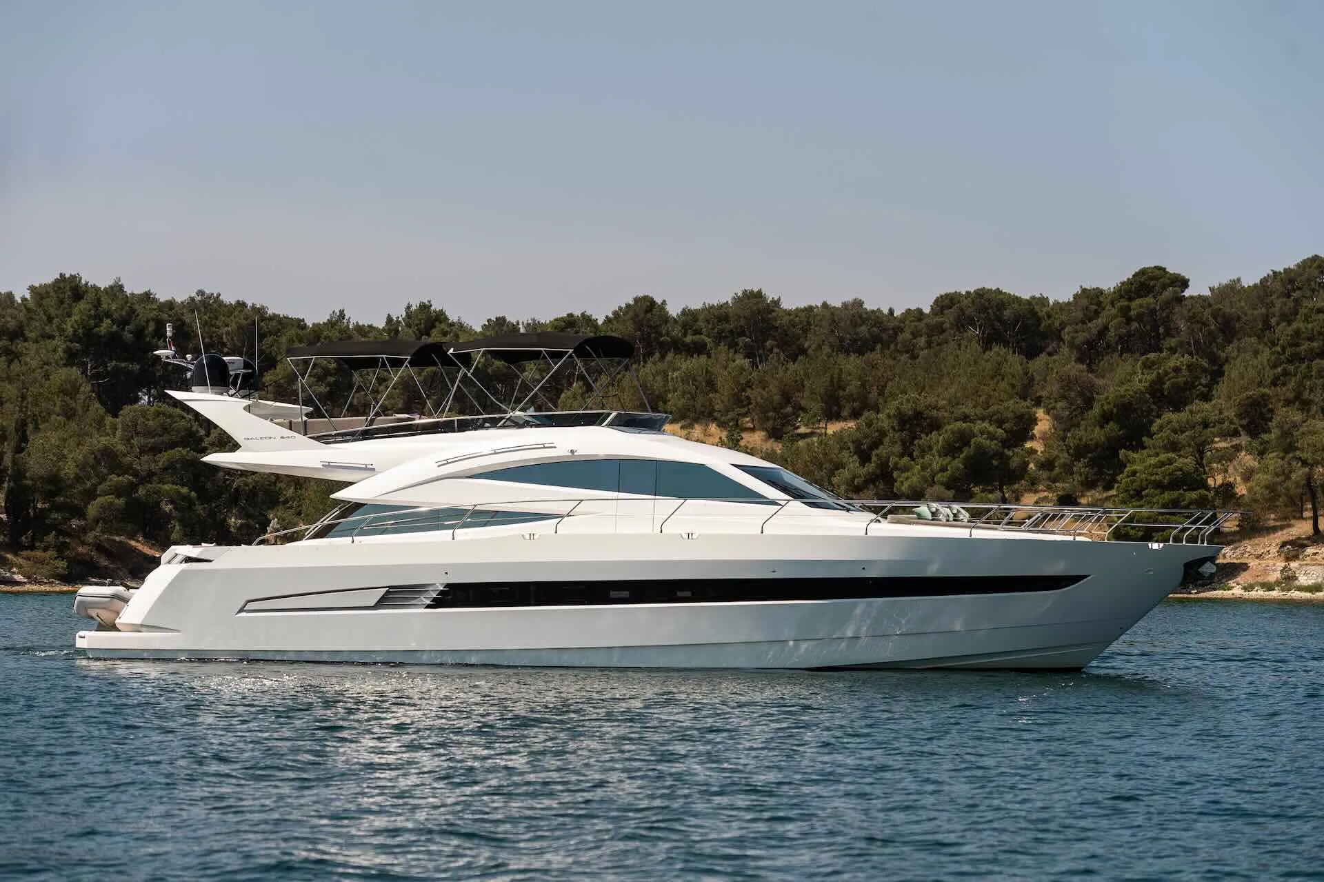 Motor Yacht LE CHIFFRE for Charter with SuperYachtsMonaco