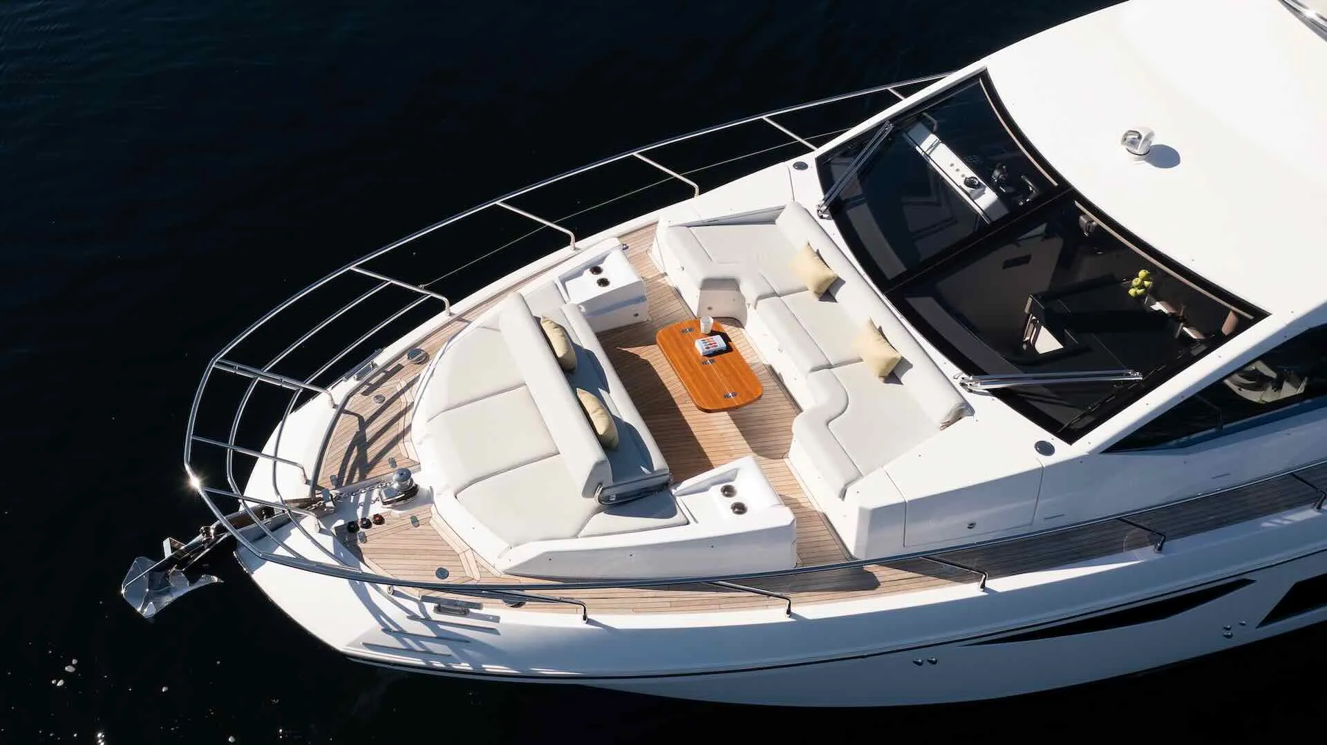 Motor Yacht ALIBABA for Charter with SuperYachtsMonaco