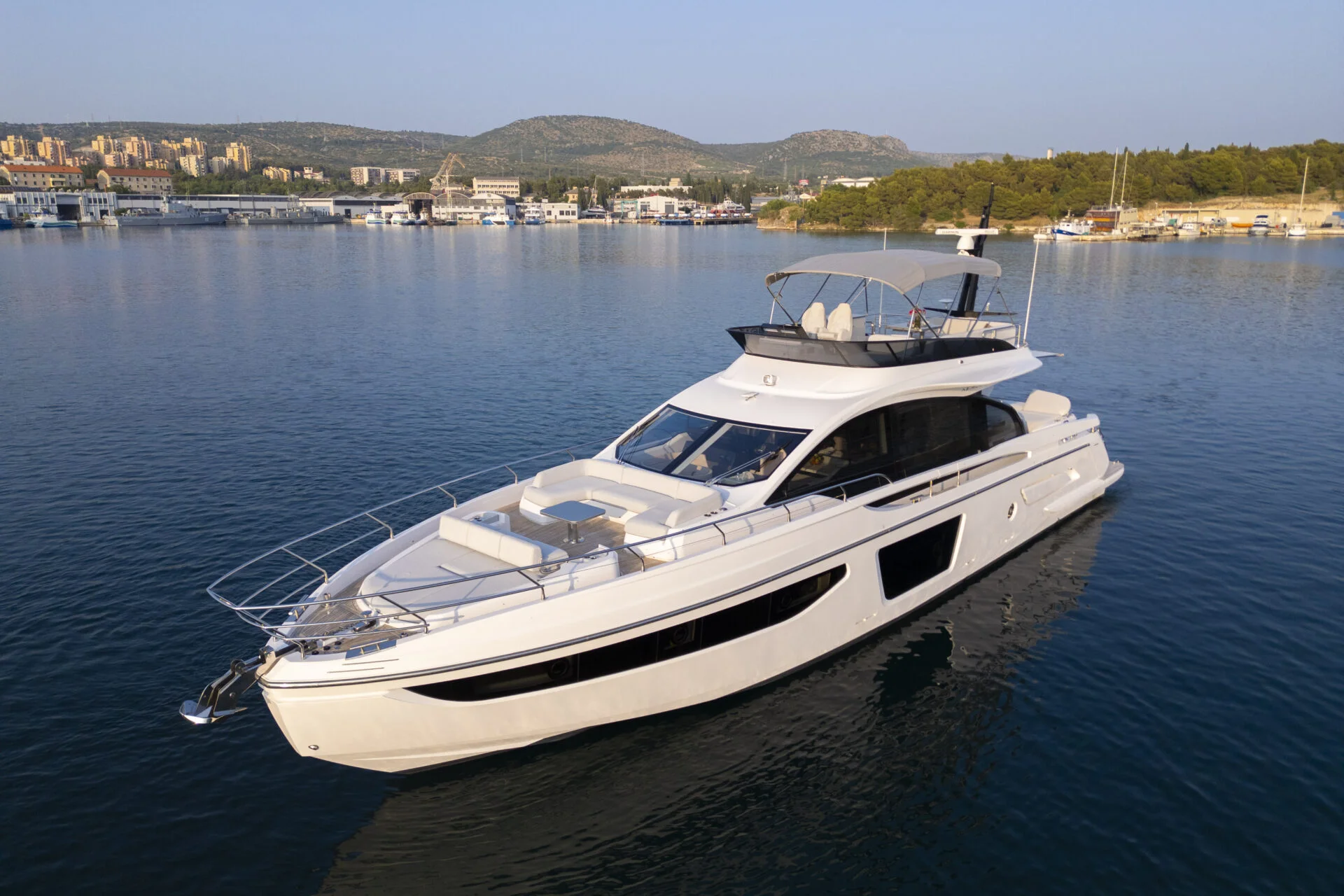 Motor Yacht FELICITA for Charter with SuperYachtsMonaco