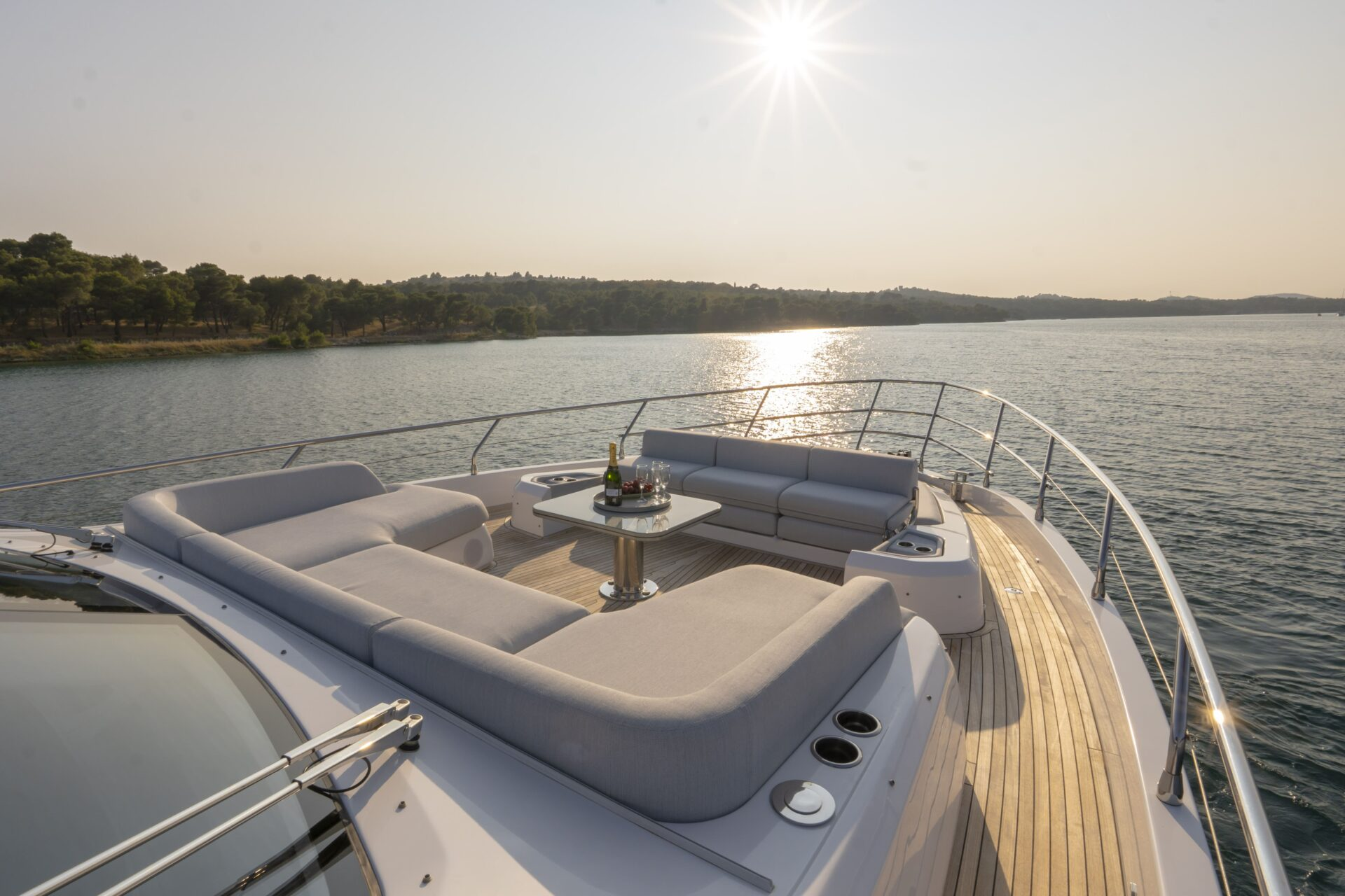 Motor Yacht FELICITA for Charter with SuperYachtsMonaco