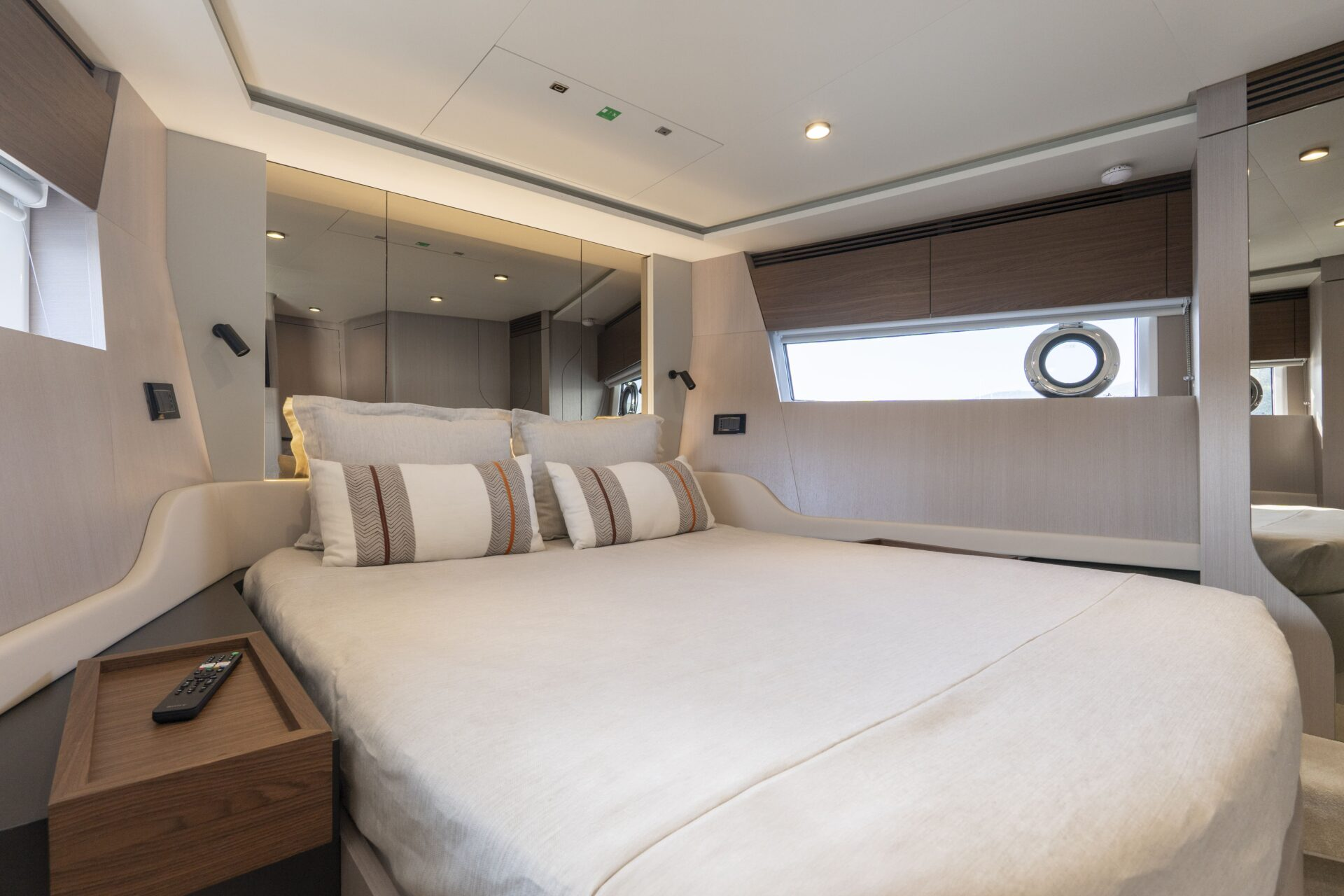 Motor Yacht FELICITA for Charter with SuperYachtsMonaco