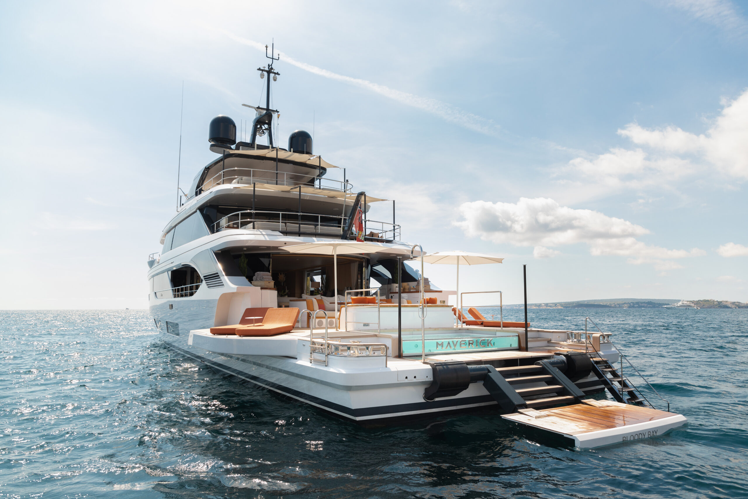 benetti oasis charter yacht maverick