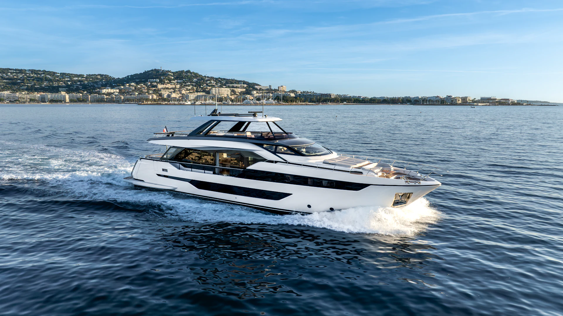Ferretti 940 for sale via SuperYachtsMonaco TOGETHER