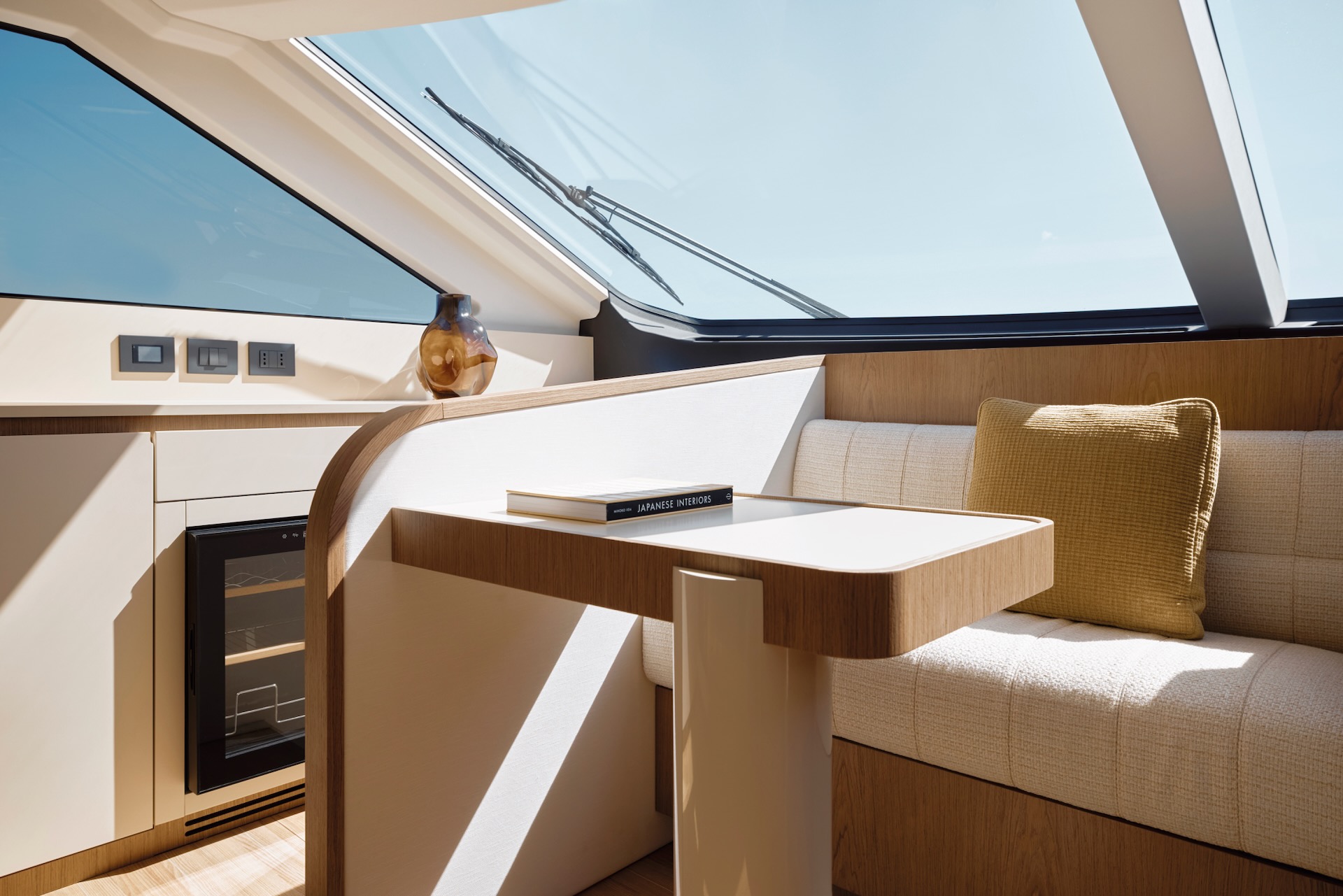Motor Yacht BALANCE for Charter with SuperYachtsMonaco