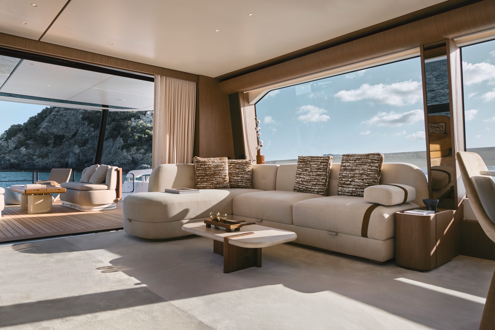 Motor Yacht BALANCE for Charter with SuperYachtsMonaco