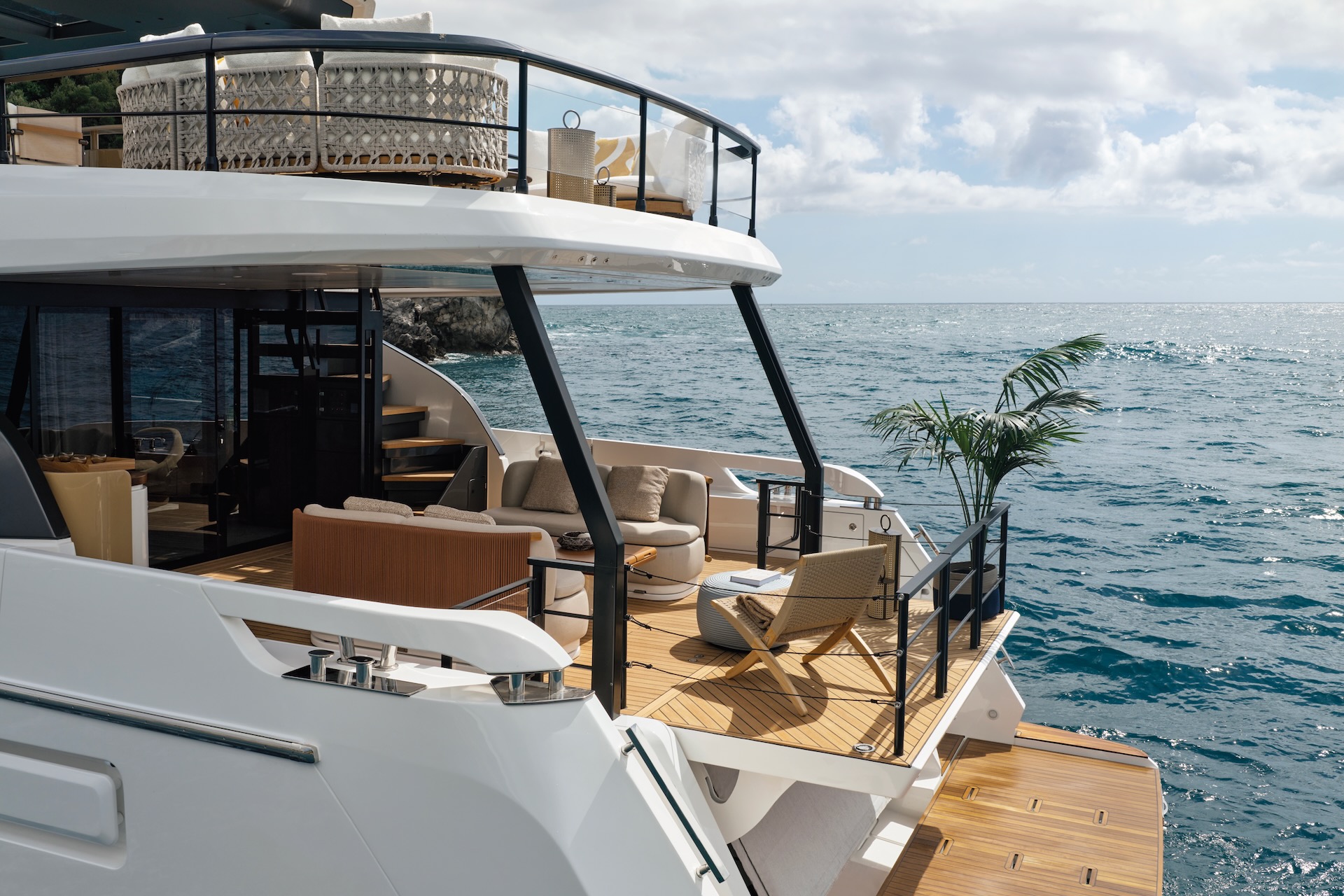 Motor Yacht BALANCE for Charter with SuperYachtsMonaco