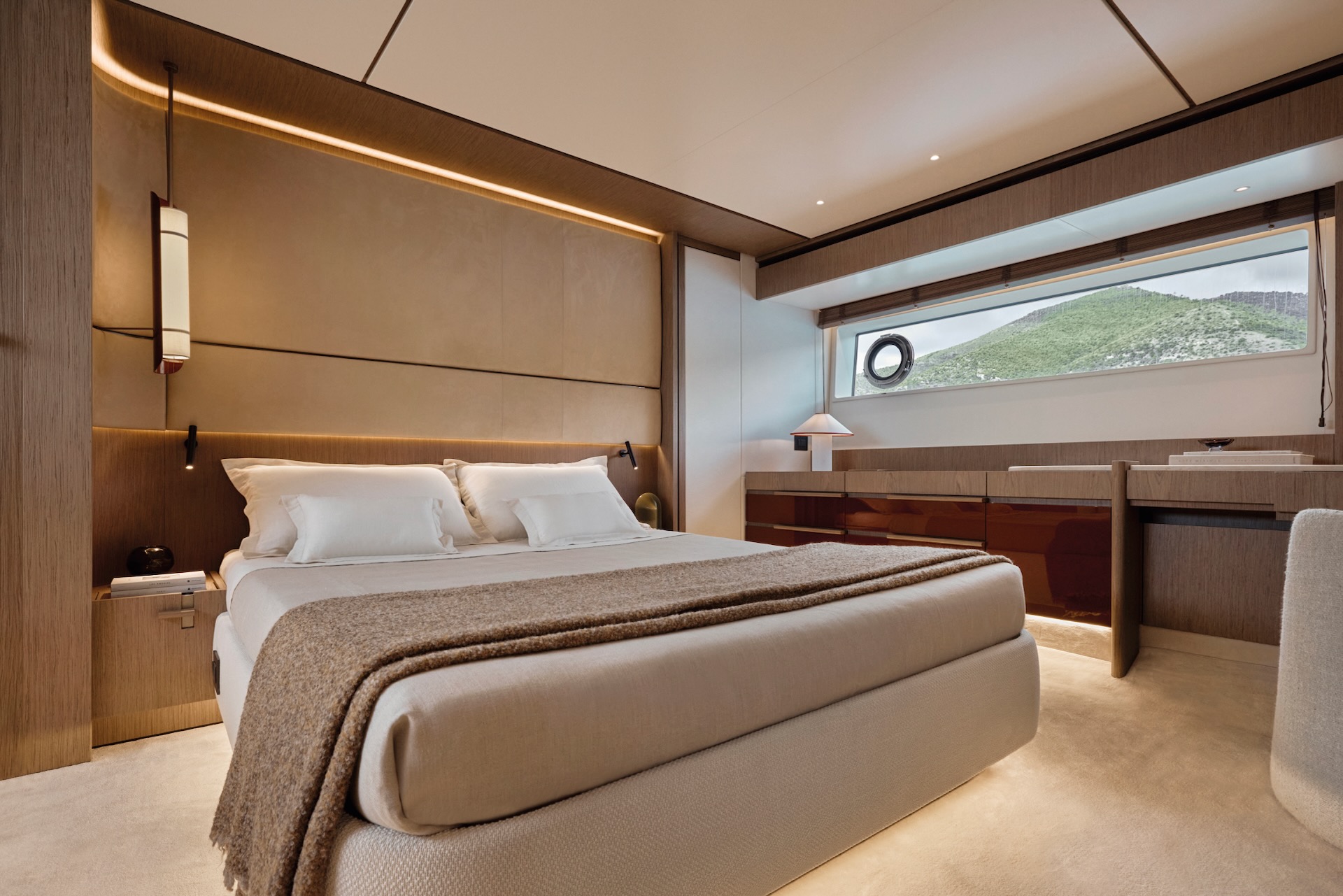Motor Yacht BALANCE for Charter with SuperYachtsMonaco